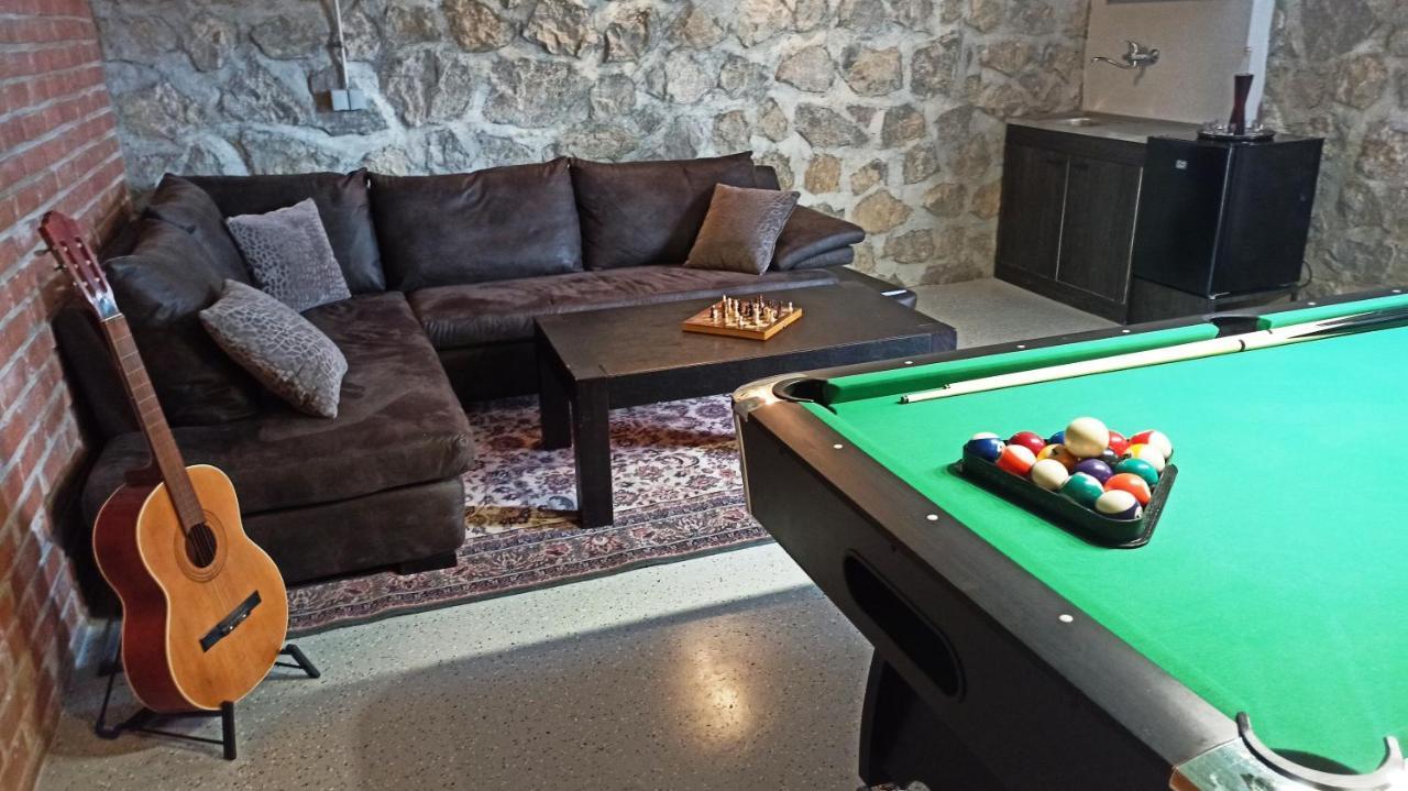 King'S Lodge Hrascina Экстерьер фото