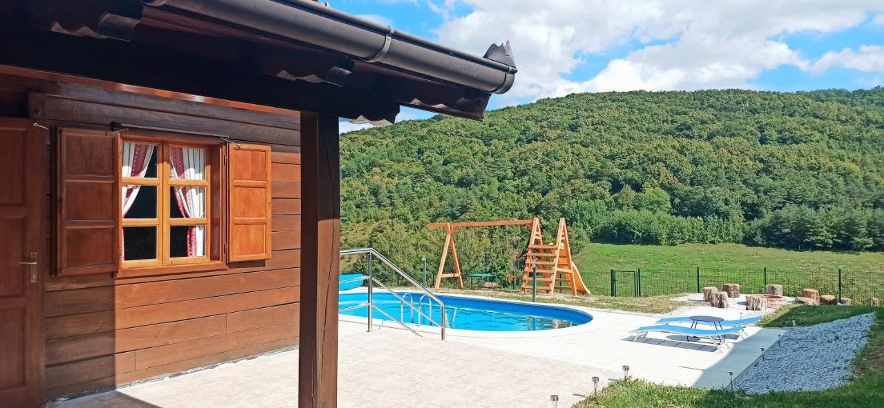 King'S Lodge Hrascina Экстерьер фото