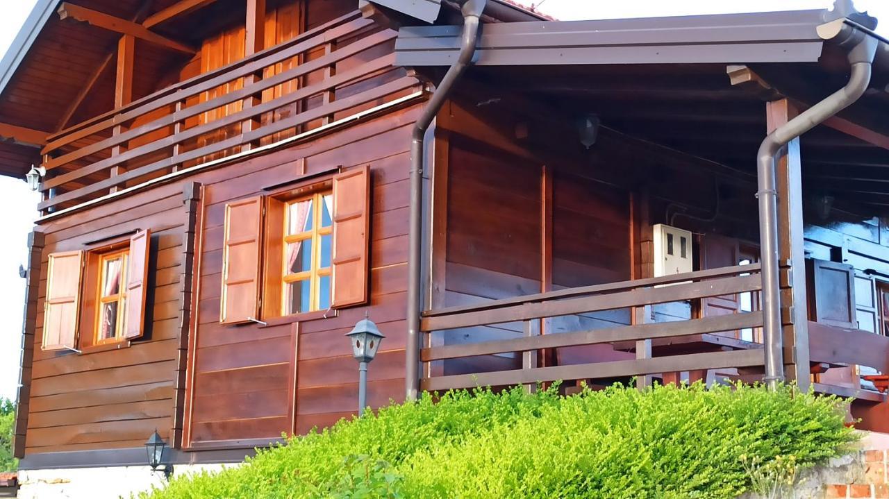 King'S Lodge Hrascina Экстерьер фото
